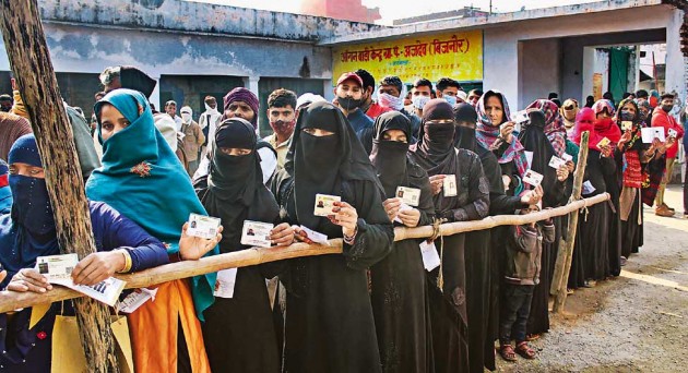 ध्रुवीकरण: वोट का नया हिजाब, चुनाव के दौरान फिर धार्मिक मुद्दे भड़काने की कोशिश
