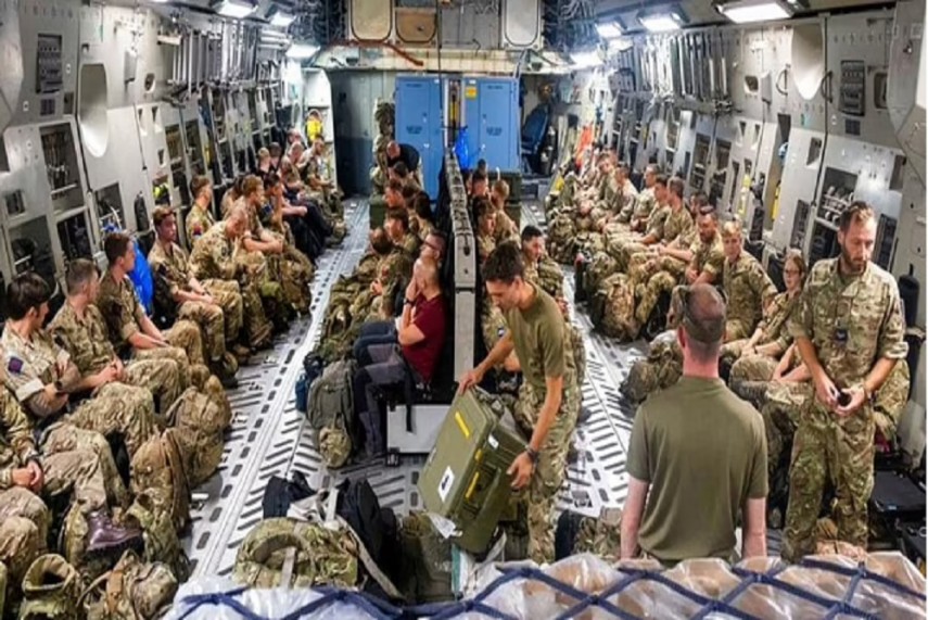 अमेरिकी सैनिकों का आखिरी दल अफगानिस्तान से रवाना, बीस साल तक चला युद्ध खत्म
