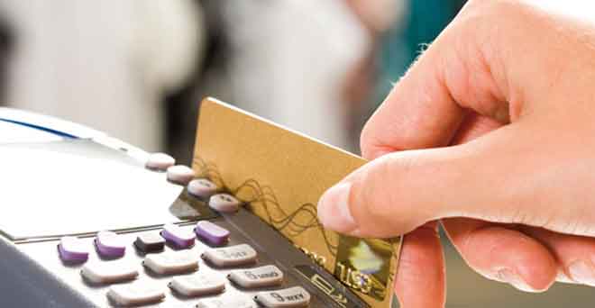 डेबिट कार्ड से भुगतान पर कोई लेन-देन शुल्क नहीं : सरकार