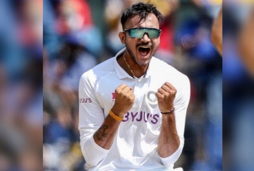 आईपीएल शुरू होने से एक हफ्ते पहले दिल्ली कैपिटल्स को झटका, टीम के गेंदबाज अक्षर पटेल कोरोना पॉजिटिव