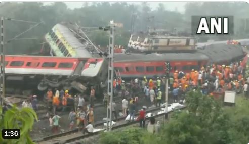 ओडिशा में भीषण रेल दुर्घटना: मृतकों की संख्या बढ़कर 288 हुई, 900 से ज्यादा घायल, रेस्क्यू ऑपरेशन जारी