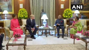 अमेरिकी राष्ट्रपति डोनाल्ड ट्रंप-मेलानिया ने की राष्ट्रपति राम नाथ कोविंद और उनकी पत्नी सविता कोविंद से मुलाकात