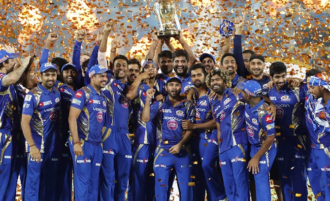 IPL: मलिंगा बने हीरो, रोमांचक फाइनल में मुंबई इंडियंस ने CSK को हराकर बनाया ये रिकॉर्ड