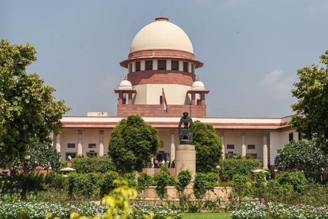 अयोध्या विवाद: एक पक्ष के वकील राजीव धवन की आपत्ति खारिज, हफ्ते में पांच दिन ही सुनवाई करेगा सुप्रीम कोर्ट