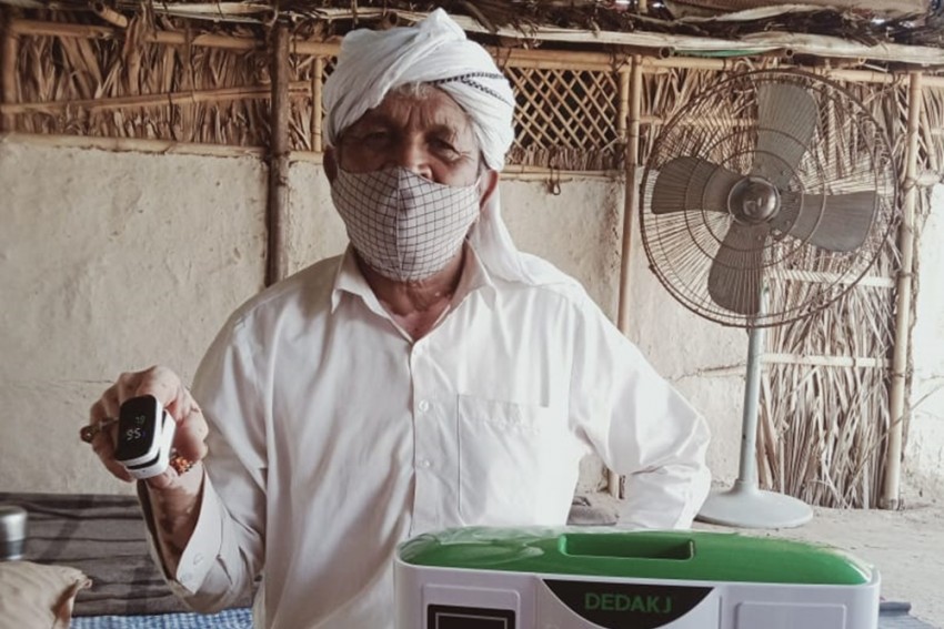 आधार कार्ड के बिना पाकिस्तानी हिन्दू शरणार्थी कोरोना टीका लेने से वंचित, राजस्थान में रहते हैं 30,000 से अधिक प्रवासी