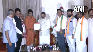 दूसरी बार गोवा के सीएम बनेंगे प्रमोद सावंत; बीजेपी विधायक दल के नेता चुने गए, राज्यपाल से मिल सरकार बनाने का दावा किया पेश