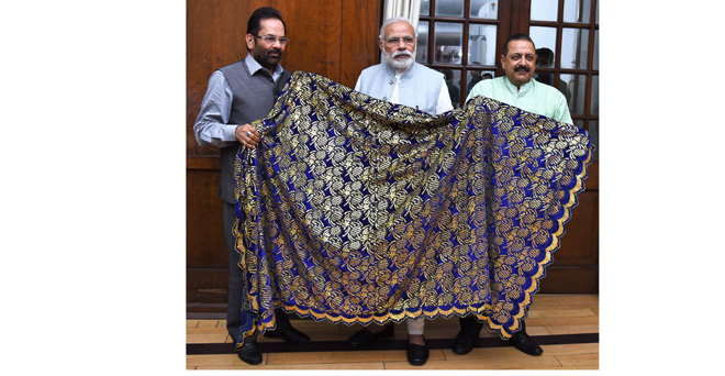 मोदी ने भेजी ख्वाजा मोईनुद्दीन चिश्ती की दरगाह के लिए चादर
