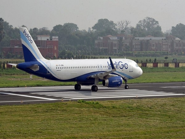 रांची एयरपोर्ट पर दिव्यांग को फ्लाइट में चढ़ने से रोका था, DGCA ने इंडिगो पर लगाया 5 लाख का जुर्माना