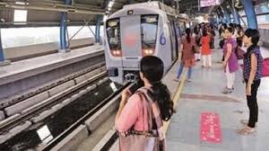 कोरोना का असर: सोमवार को सुबह-शाम ही चलेगी दिल्ली मेट्रो, 10 बजे से 4 बजे तक परिचालन बंद