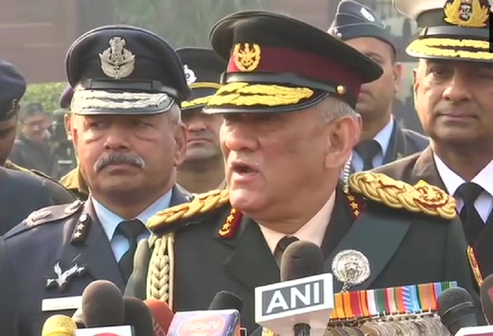जनरल रावत ने संभाली सीडीएस की जिम्मेदारी, कहा- राजनीति से बहुत दूर रहती है सेना