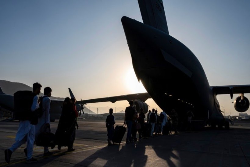 अमेरिका ने दी काबुल एयरपोर्ट पर खतरे की चेतावनी दी- नागरिकों से की इस इलाके को तुरंत छोड़ने की अपील