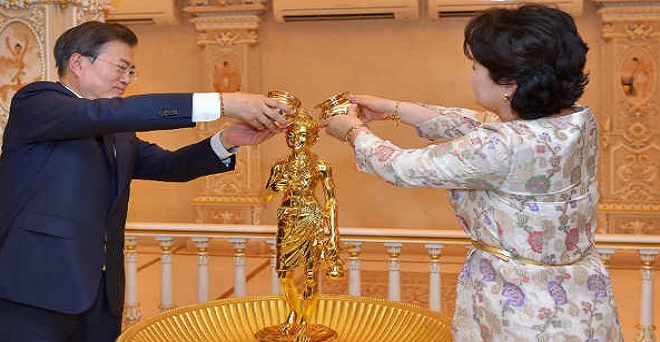 कोरिया के राष्ट्रपति की पत्नी भारत में मनाएंगी दिवाली, 2000 साल पुराना है अयोध्या कनेक्शन