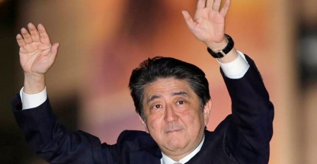 शिंजो आबे फिर चुने गए अपनी पार्टी के नेता, जापान में PM के तौर पर दर्ज करेंगे ये रिकॉर्ड