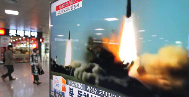 उत्तर कोरिया ने फिर किया मिसाइलों का परीक्षण, भड़का अमेरिका-द.कोरिया