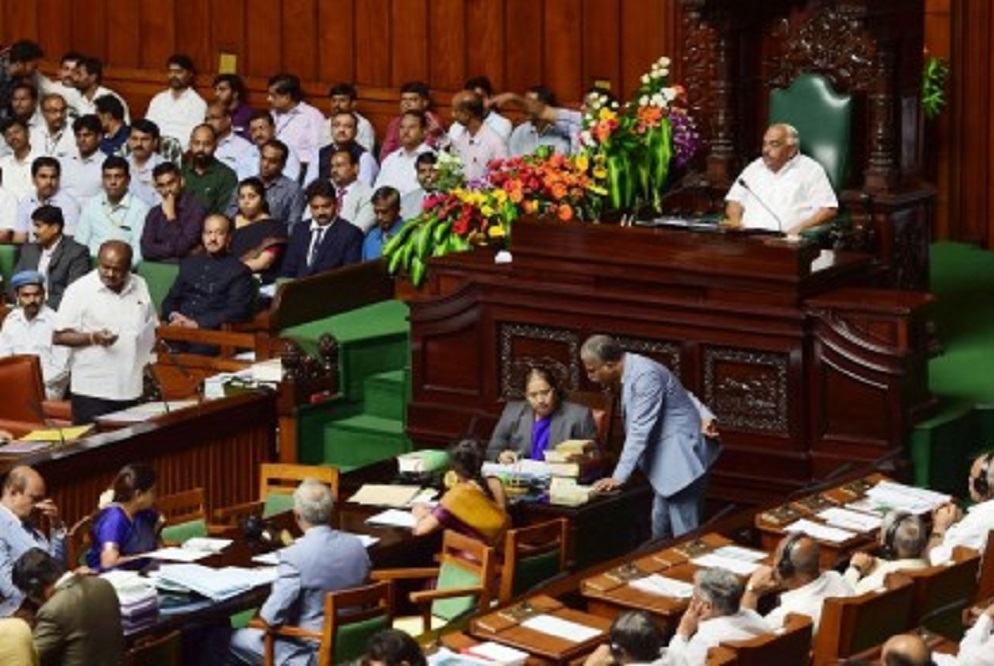 कर्नाटक विधानसभा स्थगित, अब 22 जुलाई को हो सकता है फ्लोर टेस्ट