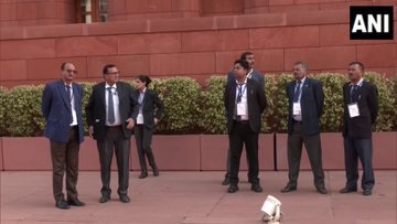 संसद सुरक्षा उल्लंघन: दिल्ली की अदालत ने 4 आरोपियों को 7 दिन की पुलिस हिरासत में भेजा
