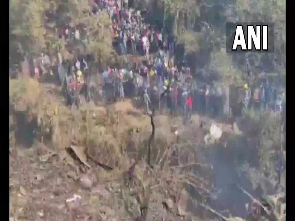 नेपाल हवाई दुर्घटना: PM मोदी ने कहा- विमान हादसे से आहत हूं; सवार थे 72 व्यक्ति, मरने वालों में पांच भारतीय भी