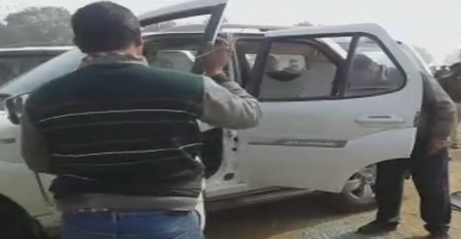 बिहार के सीएम नीतीश कुमार के काफिले पर पथराव, कई सुरक्षाकर्मी घायल