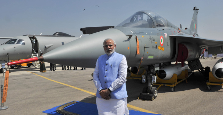 रक्षा उत्पादन में आत्मनिर्भर बनेंगे: प्रधानमंत्री