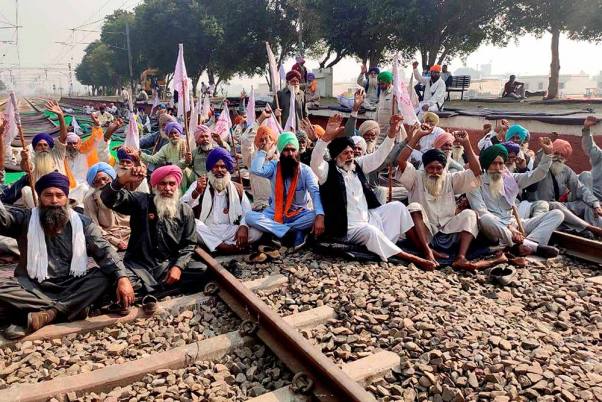 किसानों का 'रेल रोको' आंदोलन  आज; रेलवे ने तैनात की स्पेशल फोर्स की 20 अतिरिक्त कंपनियां, इन राज्यों पर विशेष नजर
