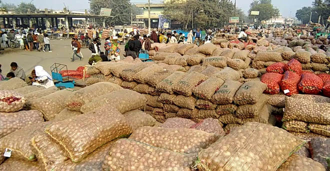 बांग्लादेश ने भारत से प्याज निर्यात पर रोक हटाने का आग्रह किया