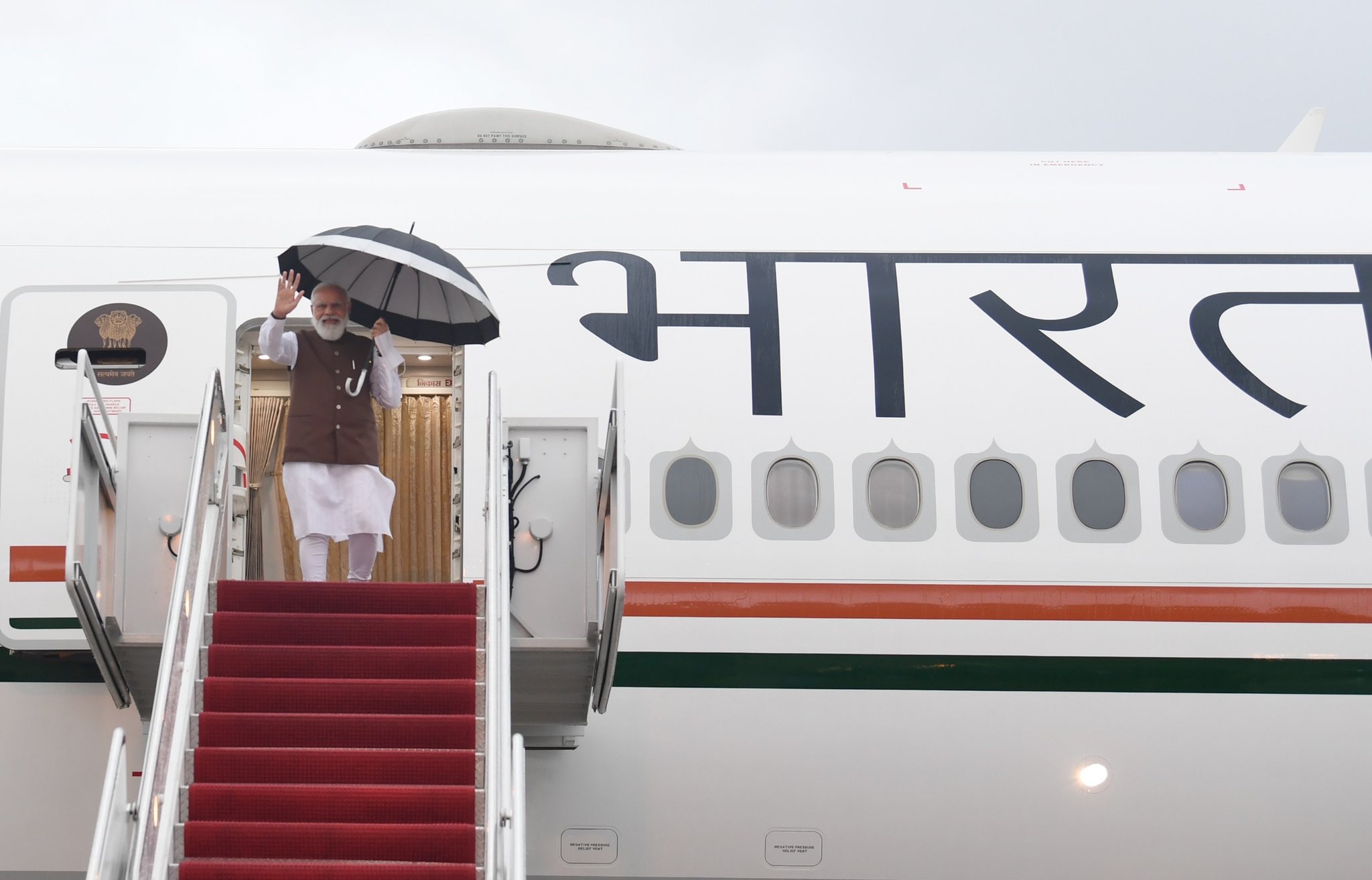 प्रधानमंत्री नरेंद्र मोदी पहुंचे वॉशिंगटन, हुआ जोरदार स्वागत, आज होगी उपराष्ट्रपति कमला हैरिस से मुलाकात