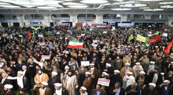 ईरान: हिंसक प्रदर्शन में 13 की मौत, ट्रंप ने किया प्रदर्शनकारियों का समर्थन