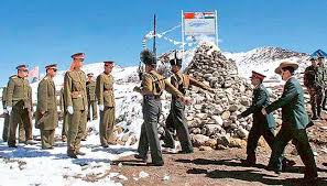 लद्दाख: भारत की सीमा में घूम रहा था चीनी सैनिक, भारतीय सेना ने हिरासत में लिया