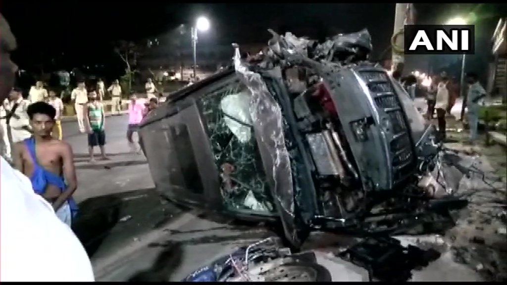 पटना में SUV ने फुटपाथ पर सो रहे तीन बच्चों को कुचला, ड्राइवर की भी मौत