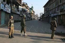 पाकिस्तान जम्मू-कश्मीर में और अधिक आतंकवादियों, ड्रग्स और हथियारों को भेजने की कर रहा है कोशिश: डीजीपी