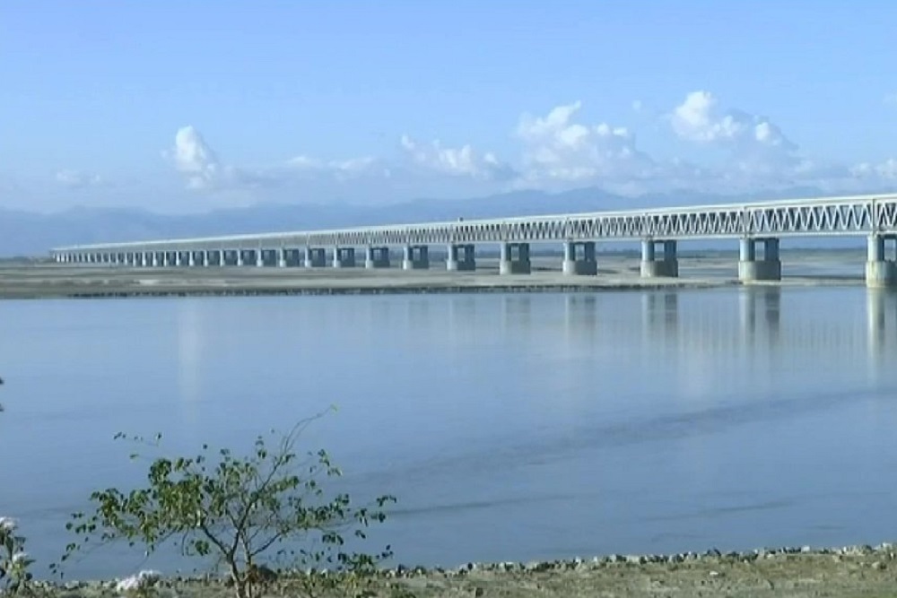 देश के सबसे लंबे रेल-रोड पुल का हुआ उद्घाटन, 1997 में रखी गई थी आधारशिला