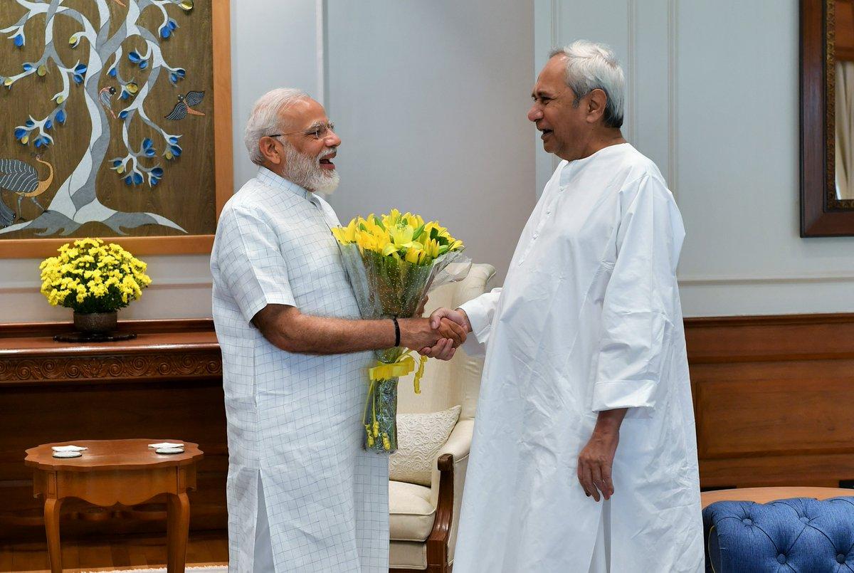 दिल्ली में प्रधानमंत्री नरेंद्र मोदी से मुलाकात के दौरान ओडिशा के मुख्यमंत्री नवीन पटनायक