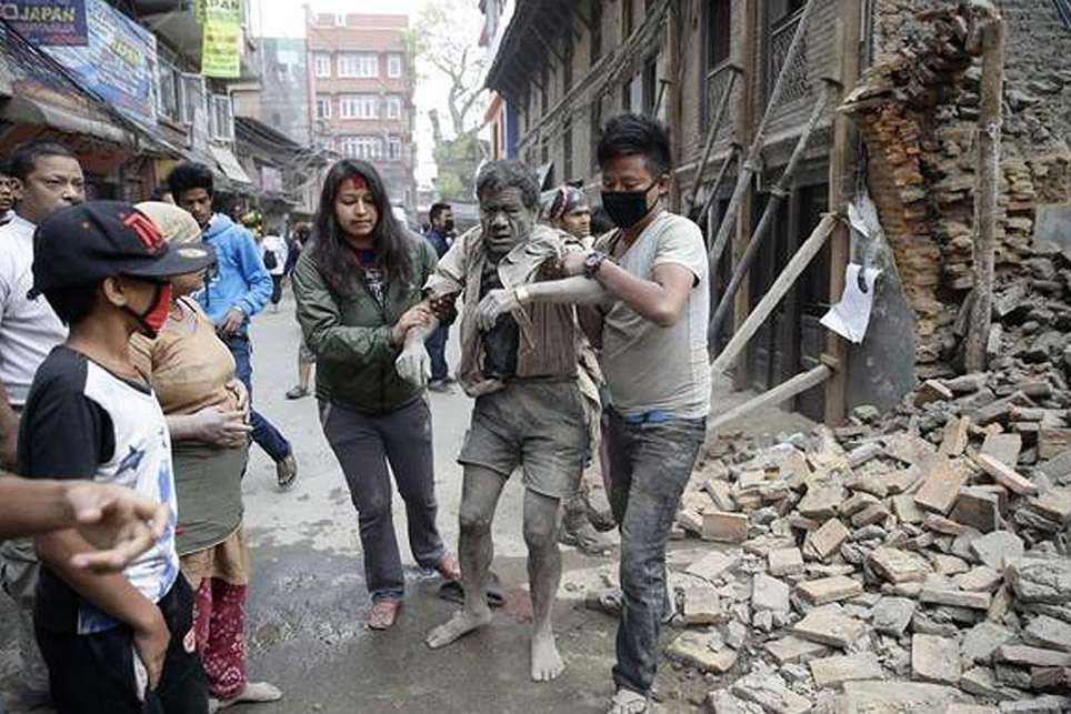 नेपाल में भारी तबाही, भूकंप के बाद बारिश का कहर