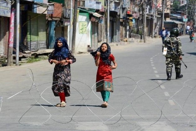 कश्मीर में शनिवार से शुरू हो सकती हैं पोस्ट-पेड मोबाइल फोन सेवाएं