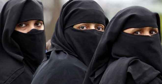‘शरिया के तहत मुस्लिम महिलाएं सुरक्षित महसूस करती हैं’