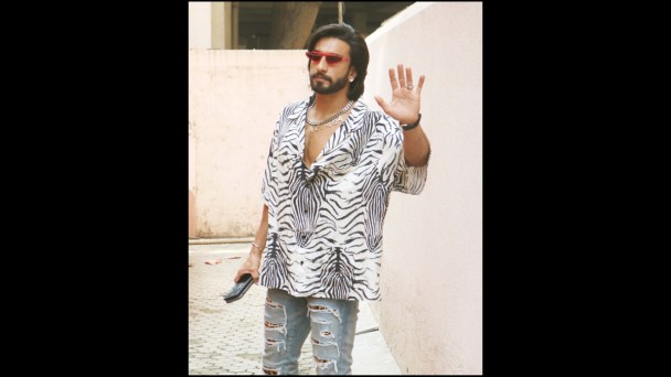 रणवीर सिंह फोटोशूट विवादः अभिनेता के खिलाफ अदालत में शिकायत दर्ज, प्राथमिकी दर्ज करने की मांग