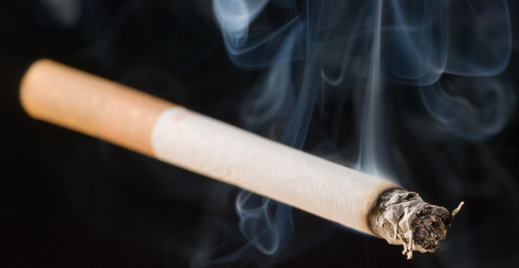 भाजपा सांसद मानते हैं धूम्रपान से नहीं होता कैंसर