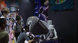 दिल्ली AIIMS में रोबोटिक सर्जरी की डॉक्टरों को दिलाई जाएगी ट्रेनिंग, ये मेडिकल टेक्नोलॉजी का सबसे लेटेस्ट तरीका