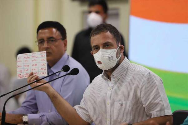 पीएम मोदी ने गैस, डीज़ल, पेट्रोल से कमाए 23 लाख करोड़ रुपये- राहुल गांधी, कहा- देश की जनता का हो रहा 'डीमोनेटाइजेशन'