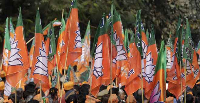 गुजरात में नौ फीसदी वोटों का अंतर पाट नहीं पाई कांग्रेस