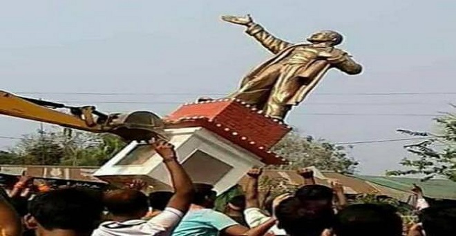 त्रिपुरा में जीत के बाद भाजपा समर्थकों ने तोड़ी लेनिन की मूर्ति, लेफ्ट ने कहा- डराने की कोशिश