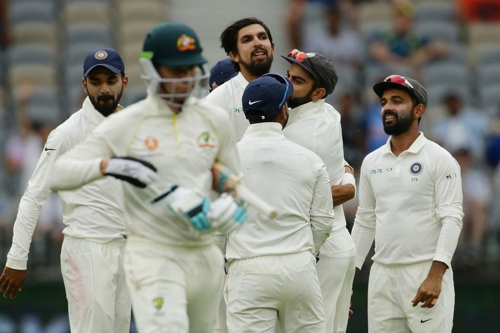 दूसरा टेस्ट: तीसरे दिन ऑस्ट्रेलिया को मिली 175 रन की बढ़त, उस्मान ख्वाजा जमे