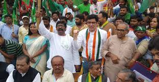 झारखण्‍ड: अपनी ही सरकार कठघरे में खड़ी कर रही कांग्रेस, ताजा अभियान जमीन विवाद को लेकर