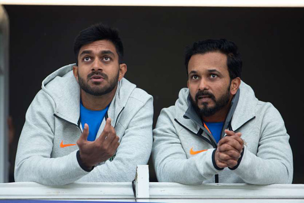 शंकर और जाधव के प्रदर्शन से परेशान टीम इंडिया, क्या देगी बेंच पर बैठे पंत और जडेजा को मौका