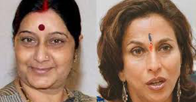 शोभा डे के सुषमा स्‍वराज को दिए ट्वीट सलाह से सोशल मीडिया यूजर्स नाराज