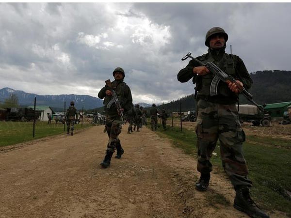 जम्‍मू-कश्‍मीर से हटी भारतीय सेना तो आएगा 'तालिबान राज', ब्रिटिश सांसद ने दी चेतावनी