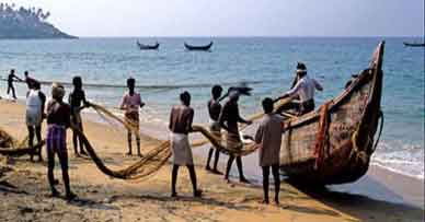 पाकिस्तान में मछली पकड़ने के आरोप में जेल भेजे गए 85 भारतीय मछुआरे