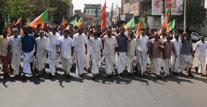 केरल : कार्यकर्ता की हत्या के विरोध में भाजपा की हड़ताल शुरू