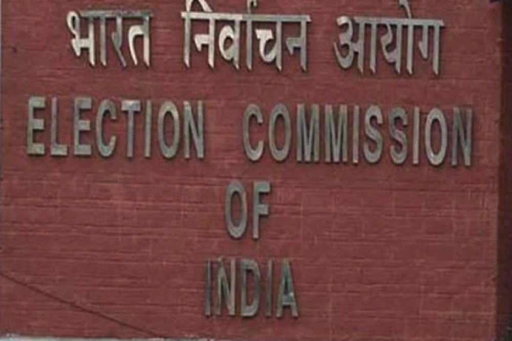 मोदी के बालाकोट बयान की शिकायत की गलत एंट्री, चुनाव आयोग ने अधिकारी से मांगा जवाब