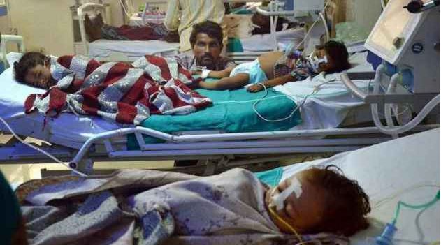 गोरखपुर के BRD अस्पताल में फिर पसरा मासूमों की मौत का मातम, 48 घंटों में 30 नवजातों की मौत